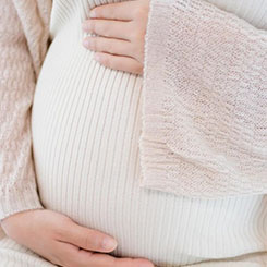 千问衍生🏵绵阳助孕模型数🔅🔗量突破2🥡0 万个，成为🌲全球首个达🌥🌔